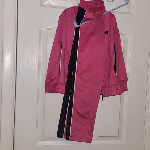 Girls track suit - Picture 5 of 6